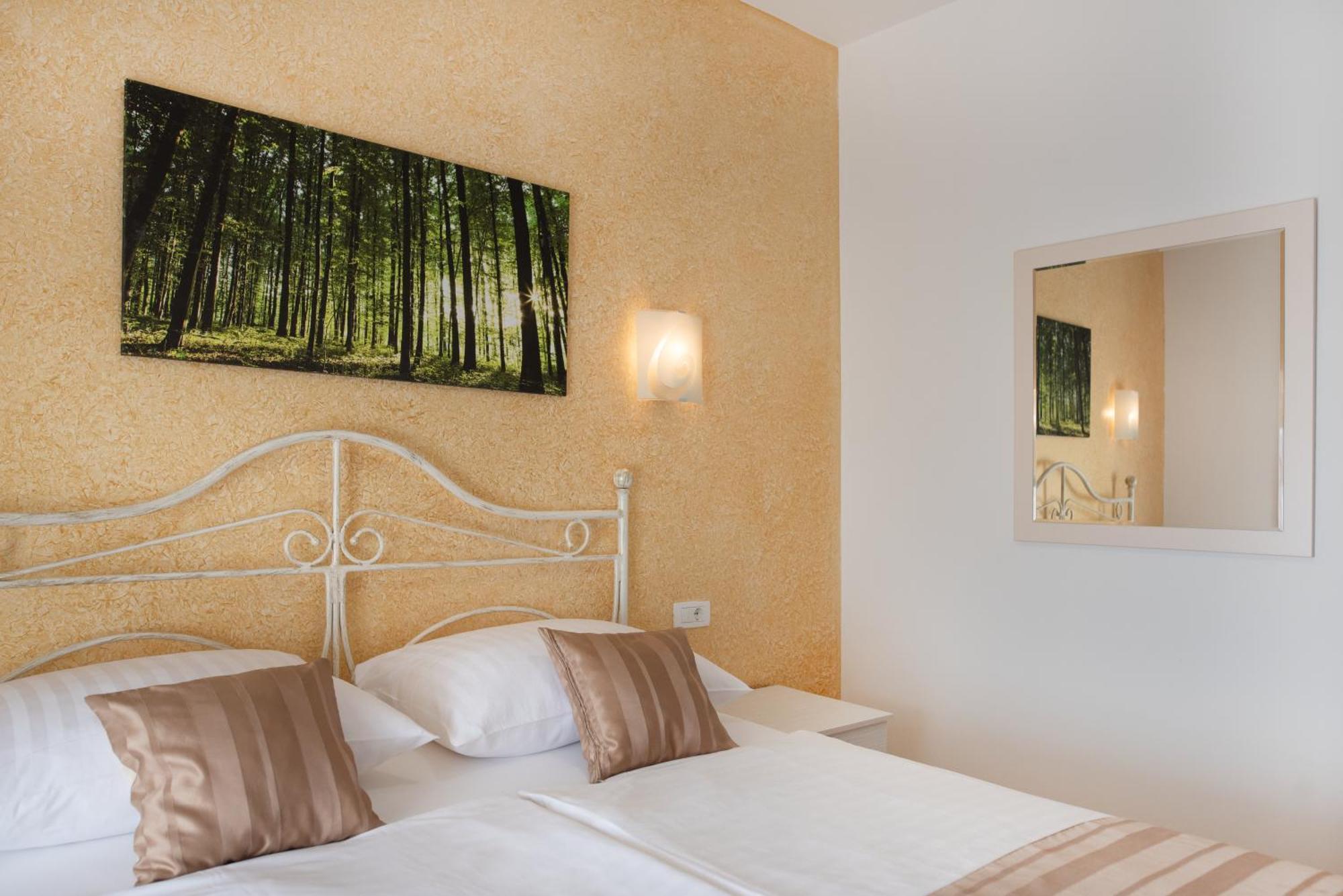 Ferienwohnung Truffle House Karlic Buzet Exterior foto